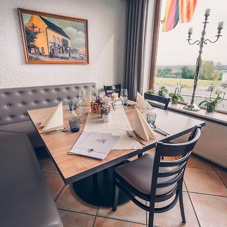 Hotel Kalenborner Hoehe Bagian luar foto