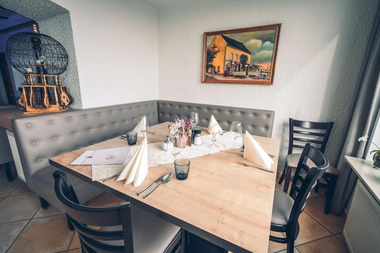Hotel Kalenborner Hoehe Bagian luar foto