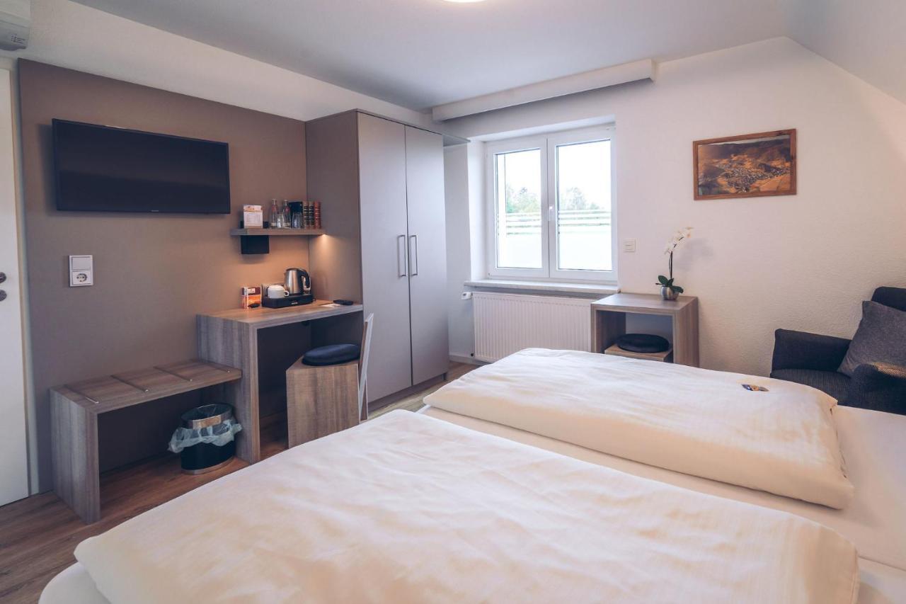 Hotel Kalenborner Hoehe Bagian luar foto