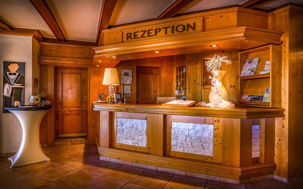 Hotel Kalenborner Hoehe Bagian luar foto